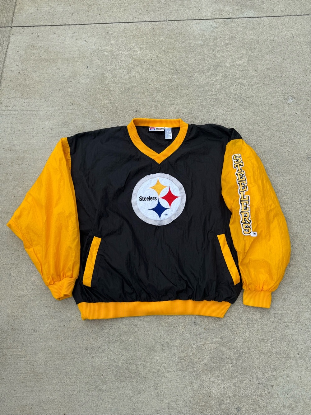 Vintage 90s Pittsburgh Steelers Windbreaker
